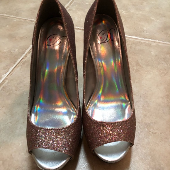 Glitter Platform Heels - Picture 3 of 4